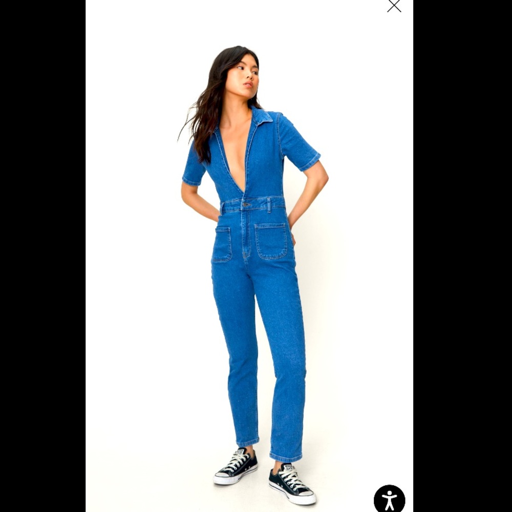 Acid Wash Plunging V Neck Denim Boilersuit